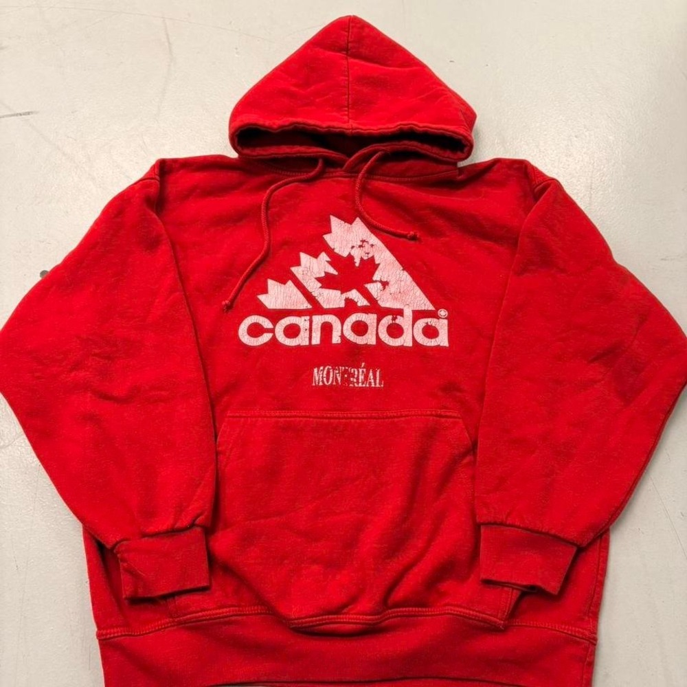 Canada Athletics Apparel red Montreal hoodie Size L